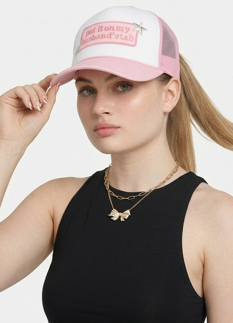 Y2K-style bucket hat and caps collection