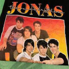 Afbeelding in Gallery-weergave laden, Jonas Brothers Y2K Graphic Tee
